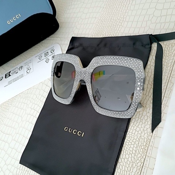 💋 Gucci Grey Rhinestone Crystal Oversize Square Sunglasses *NEW - Picture 4 of 13